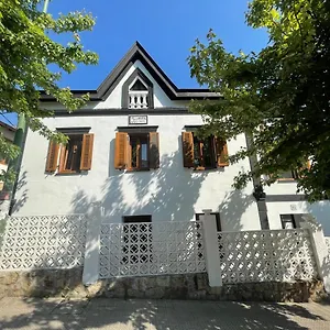 https://villa-nueva-1910.basquecountryhotels.org