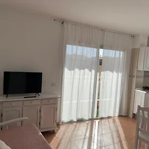 https://estudio-las-algas.adeje-hotels.com
